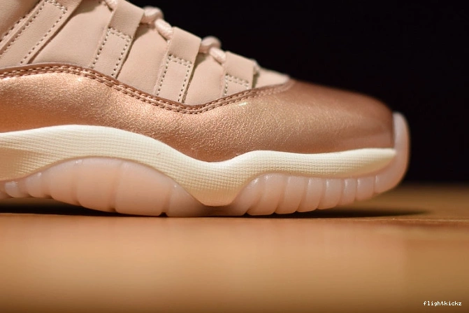 11 Air Low GS Gold Jordan Rose AH7860-105 1116